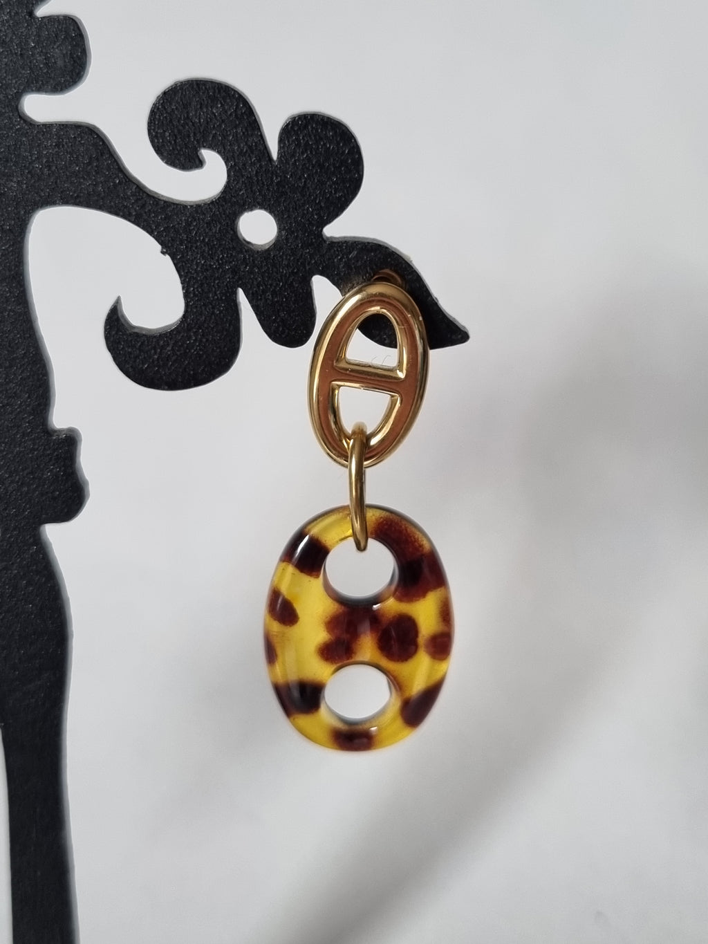 Boucles d’oreilles Ovales Tortoise & Maillon Doré