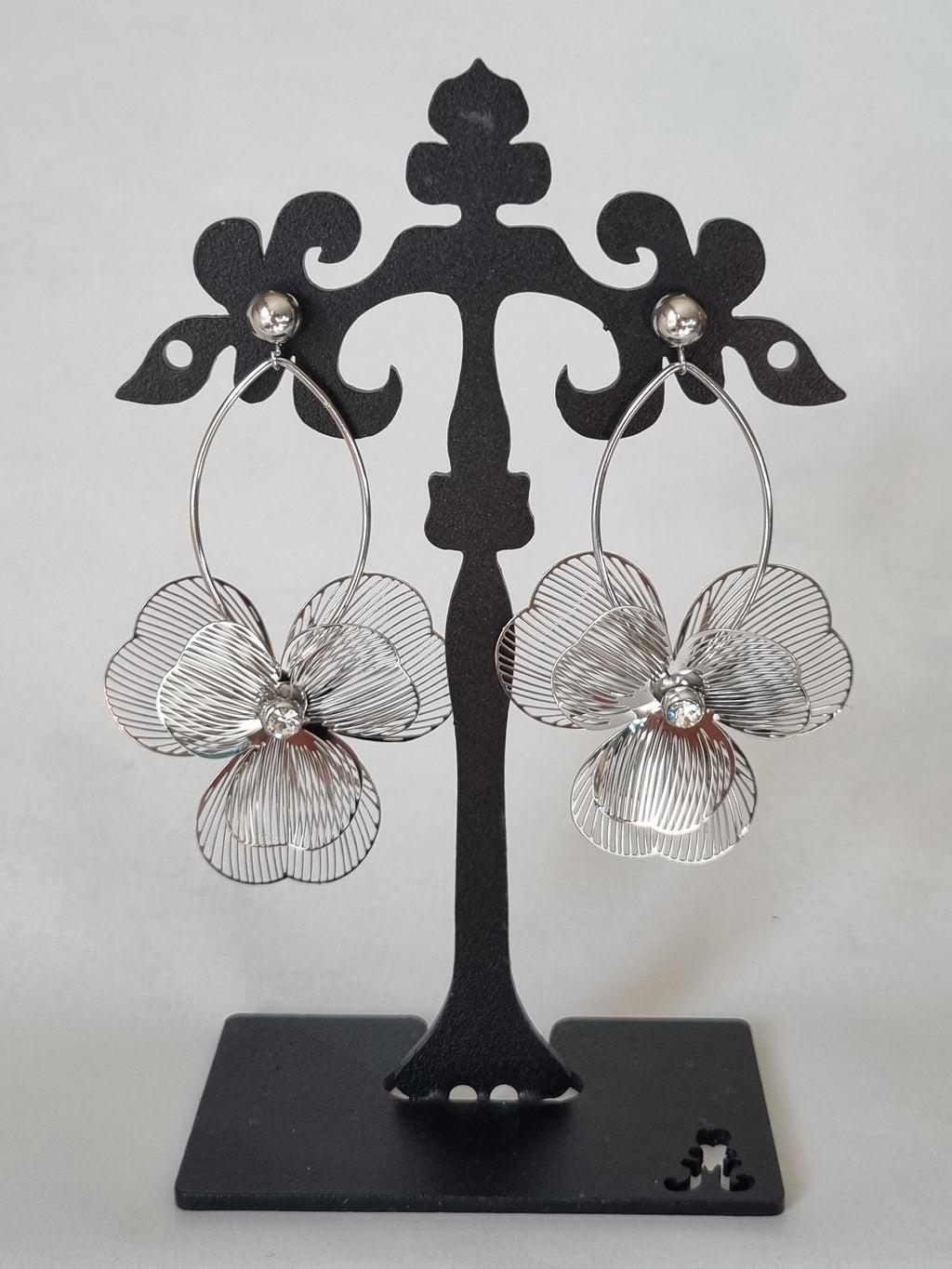 Boucles d’Oreilles Fleur Filigrane Dorée