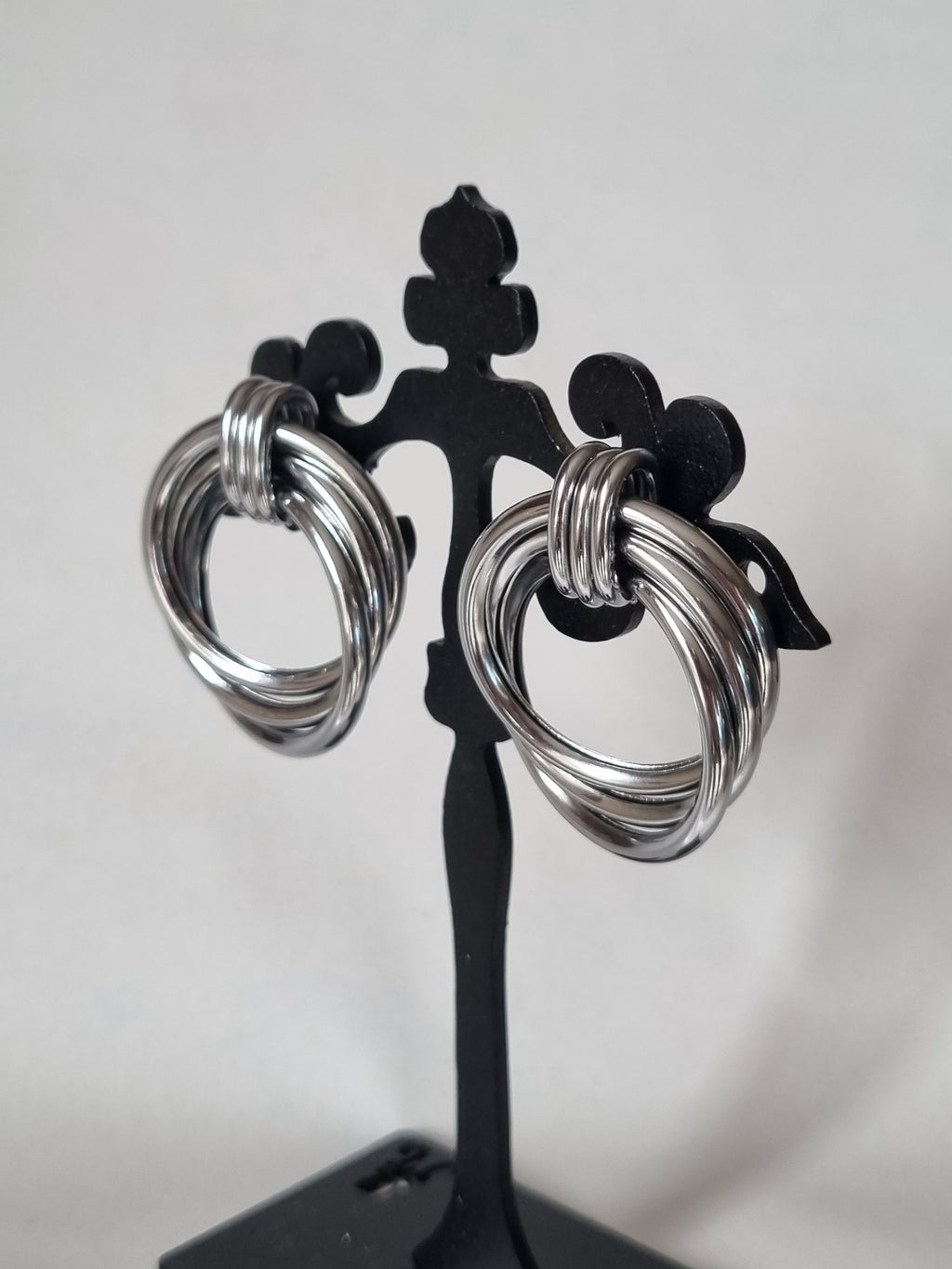 Boucles d’Oreilles Anneaux Dorés Multiples