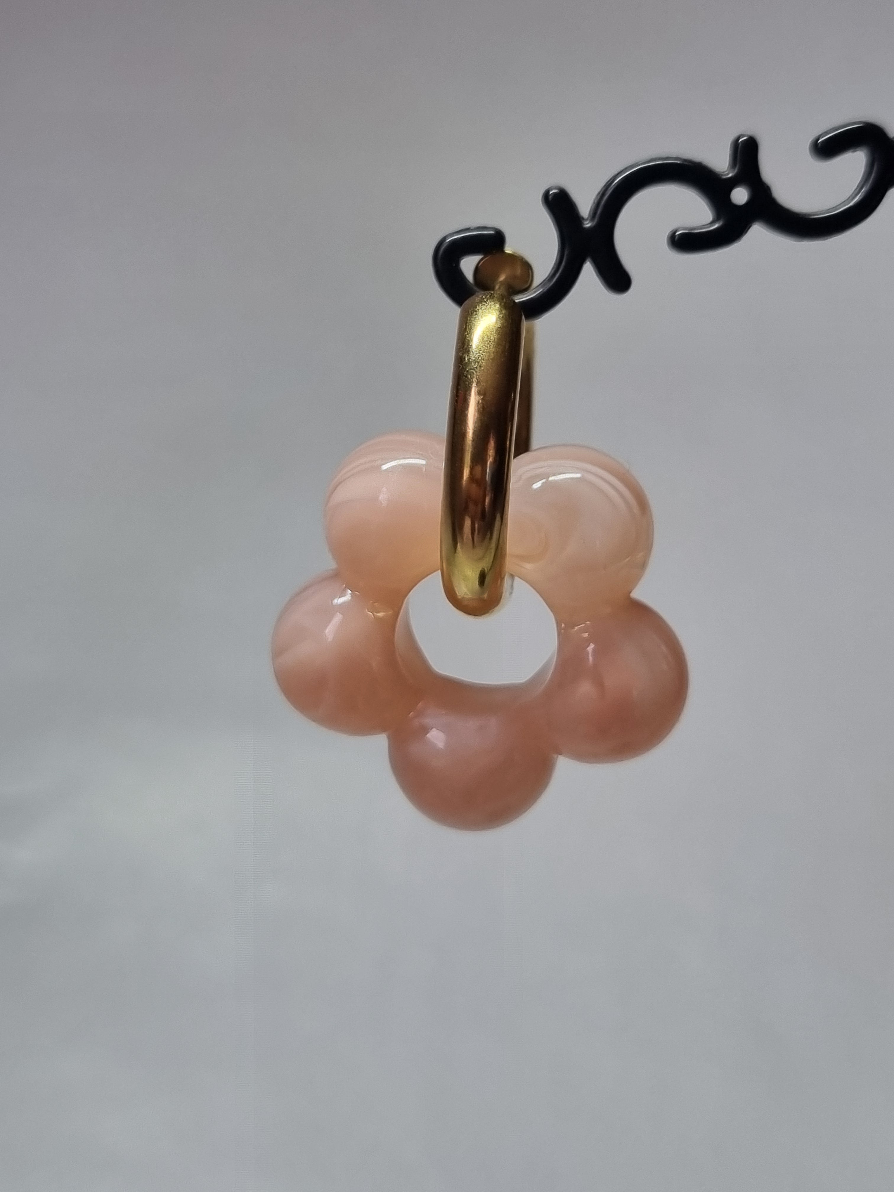 Boucles d’Oreilles Anneau Doré & Perles