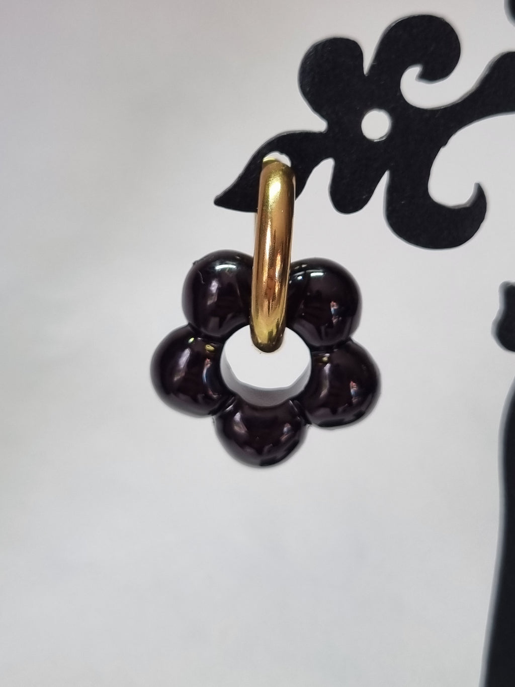 Boucles d’Oreilles Anneau Doré & Perles