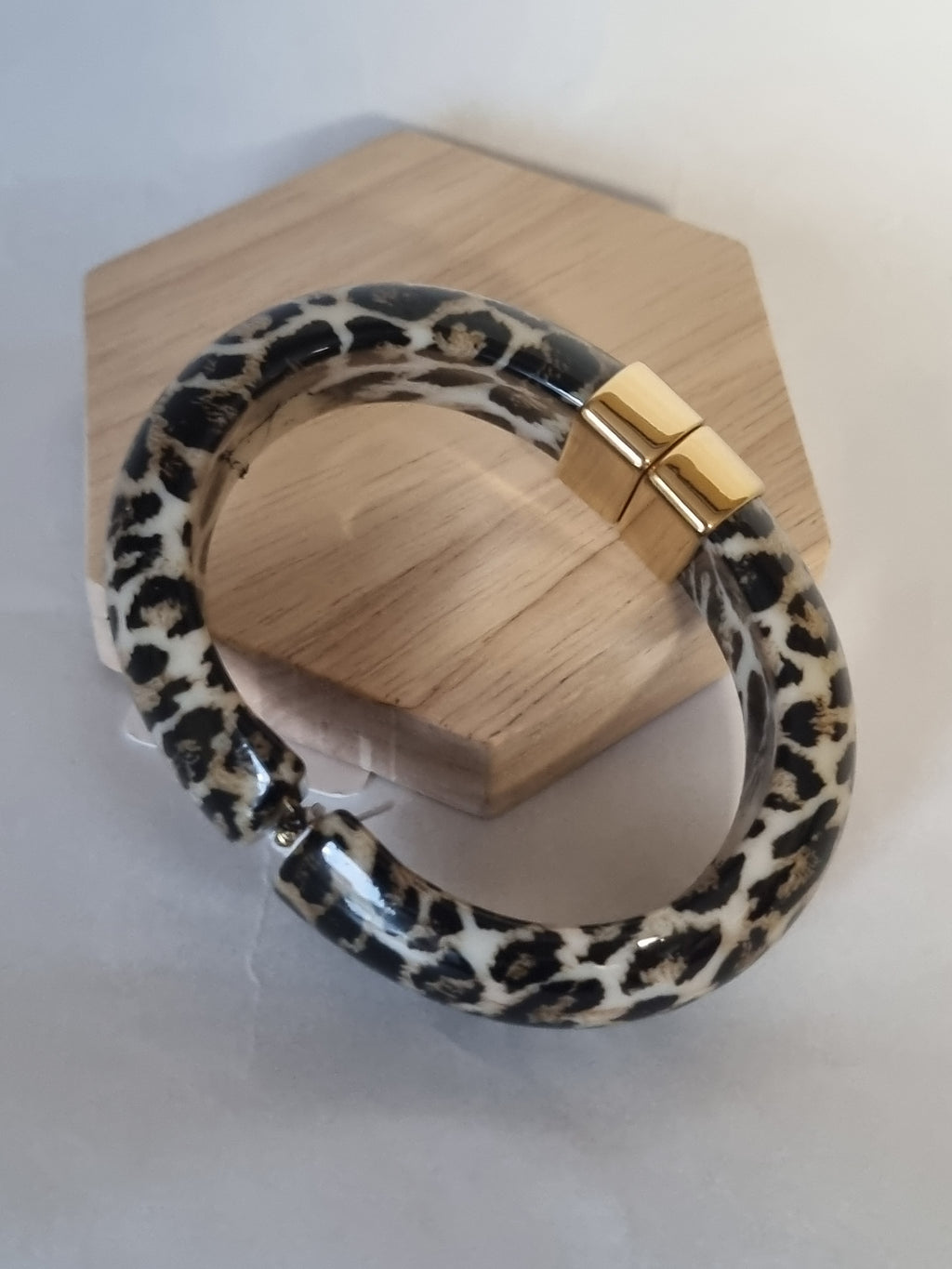 Bracelet Chic avec Fermoir Doré Luxe