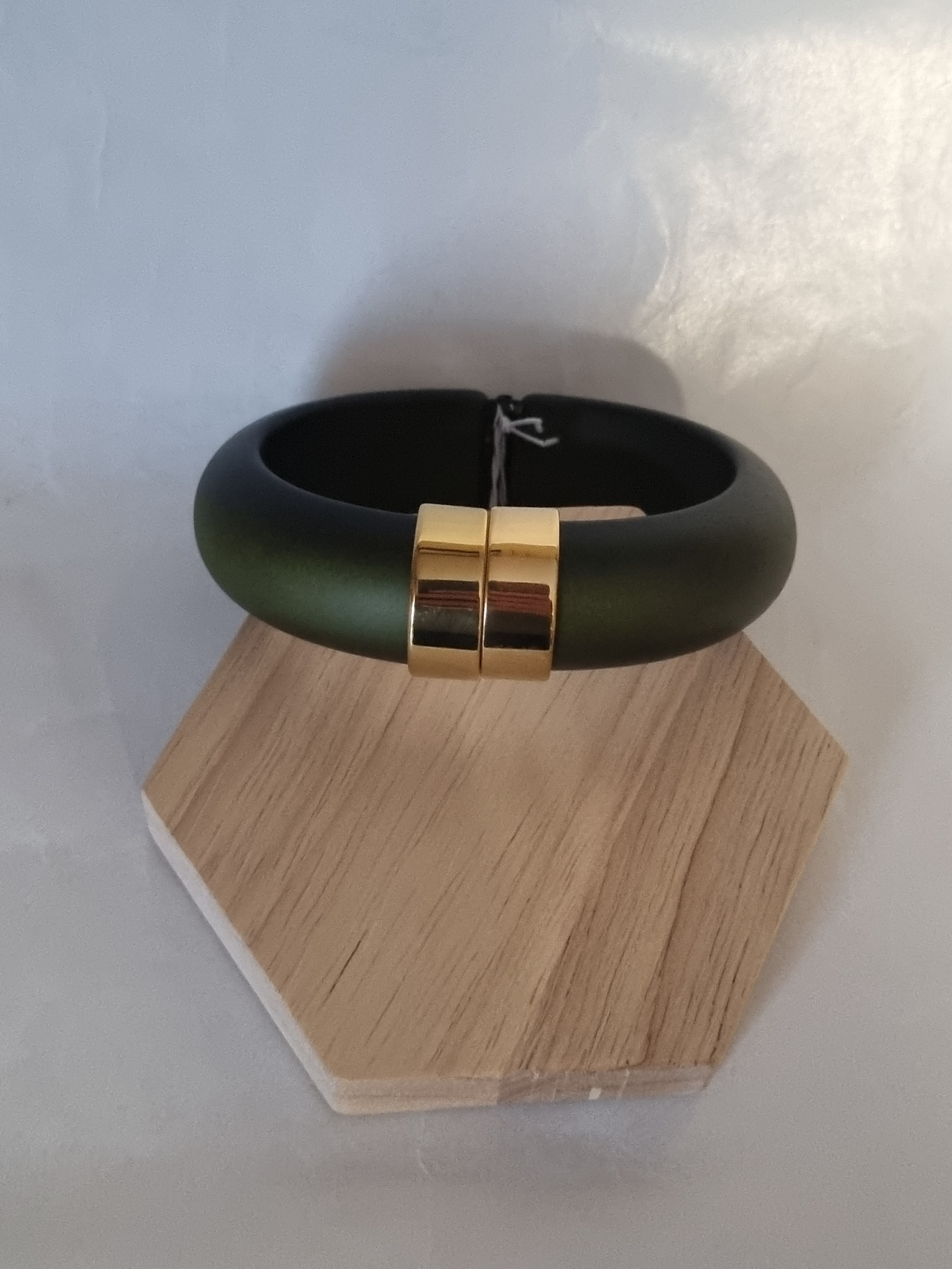 Bracelet Chic avec Fermoir Doré Luxe