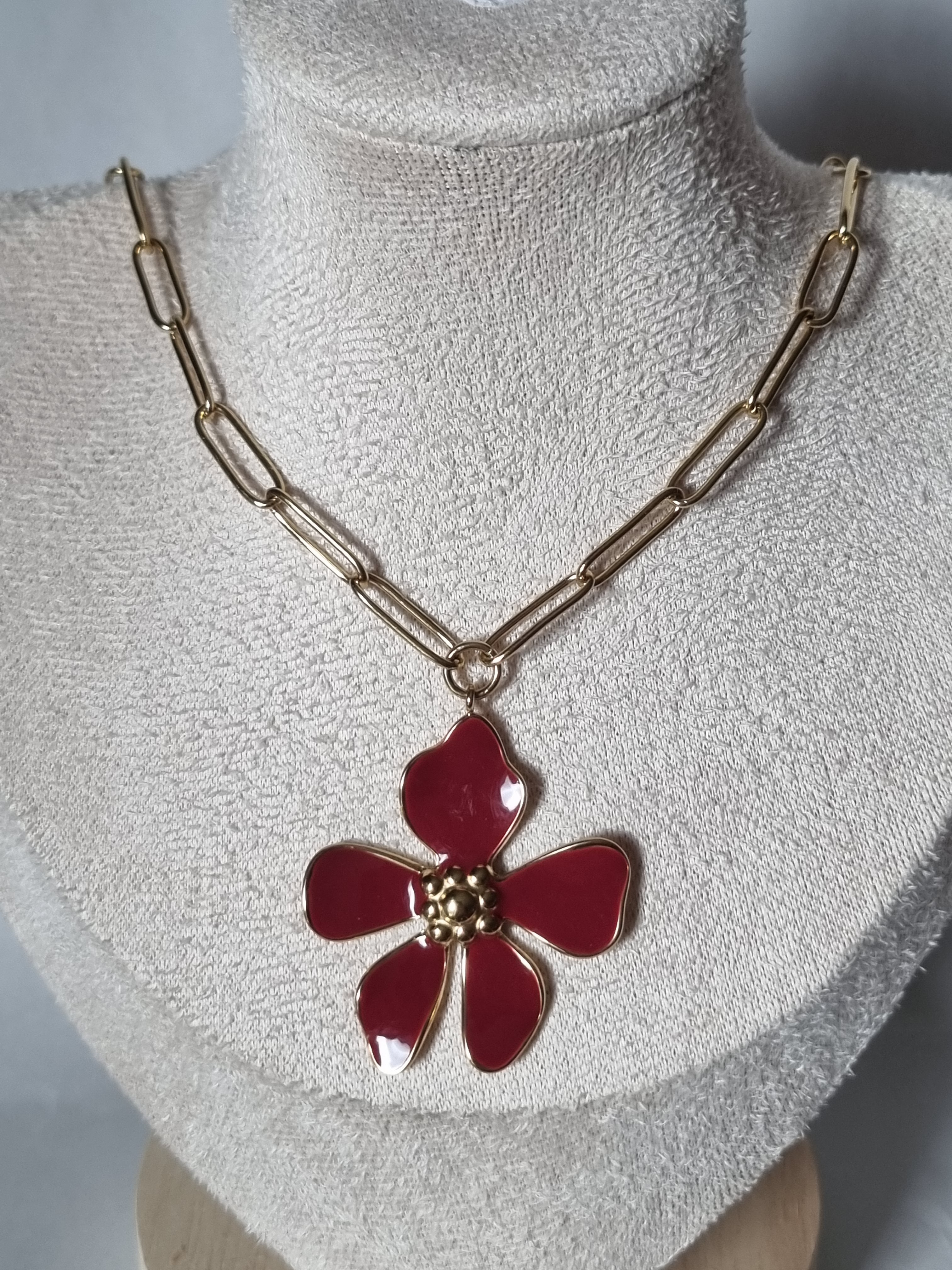 Collier Fleur Rouge Doré