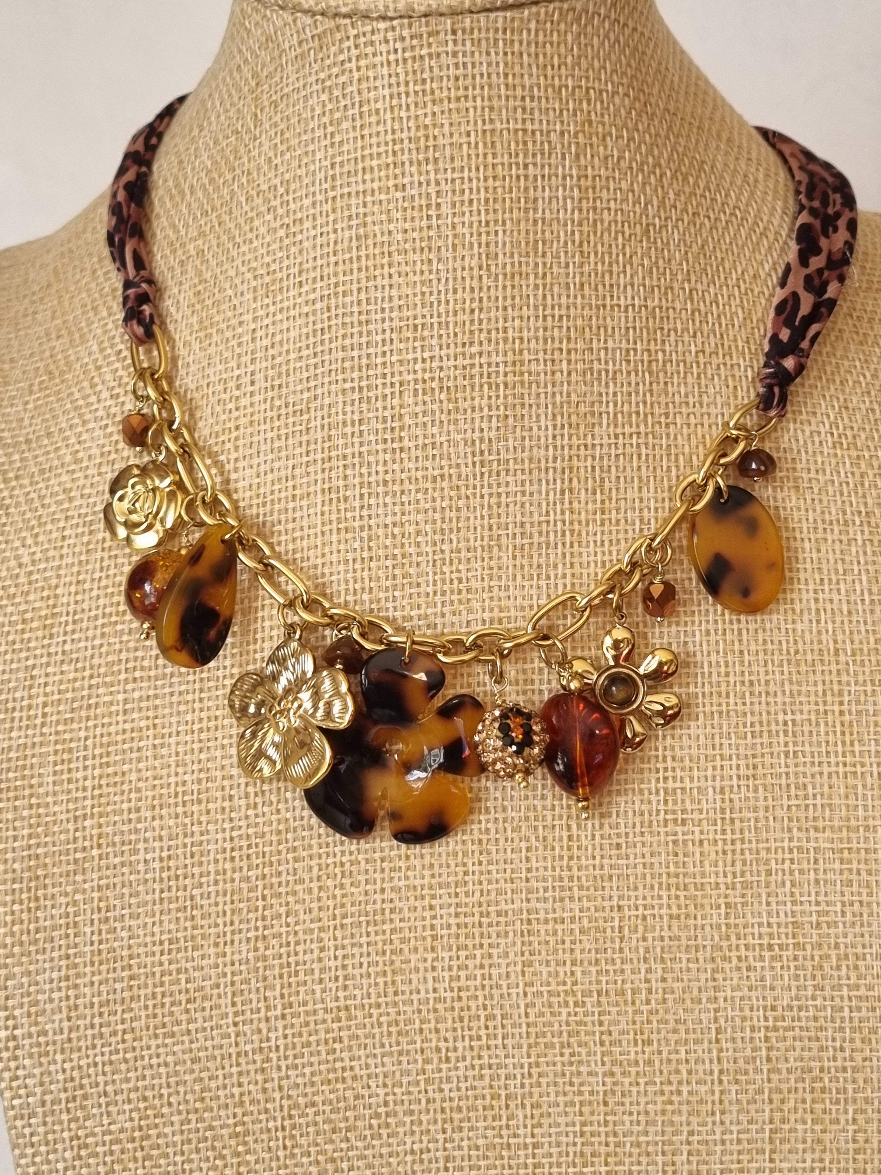 Collier Charms Écaille & Doré