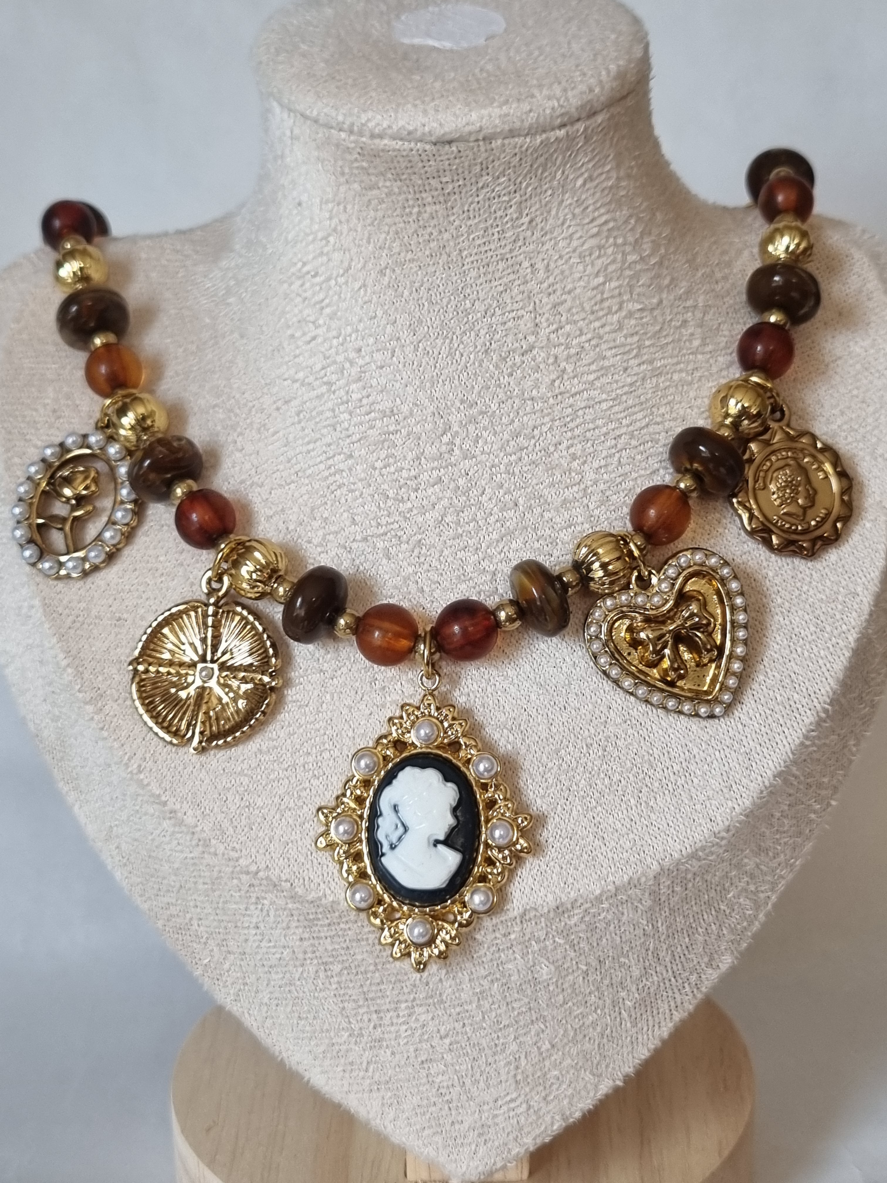 Collier Charms Vintage & Perles