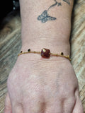 Bracelet doré pierre marron