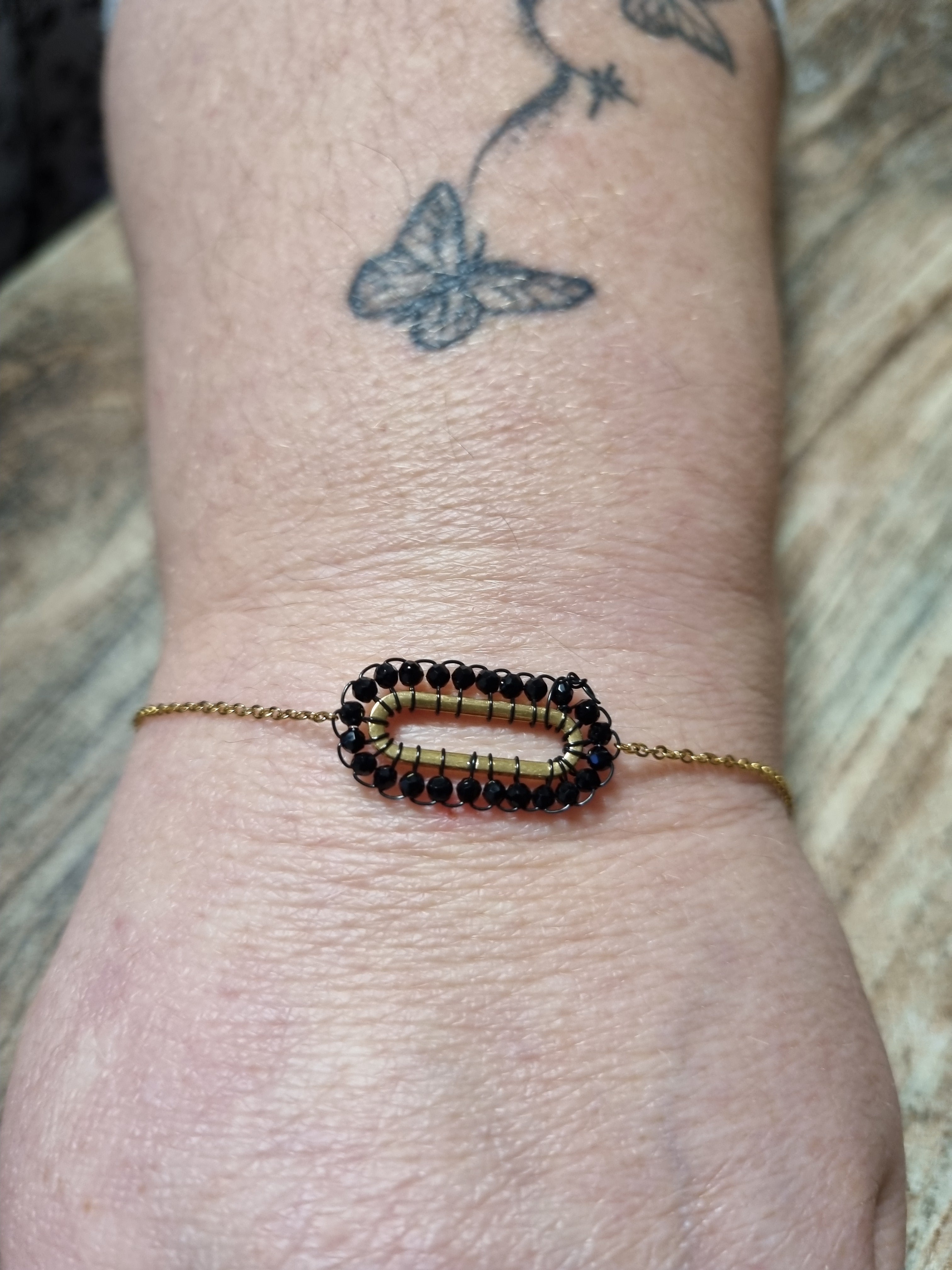 Bracelet doré ovale