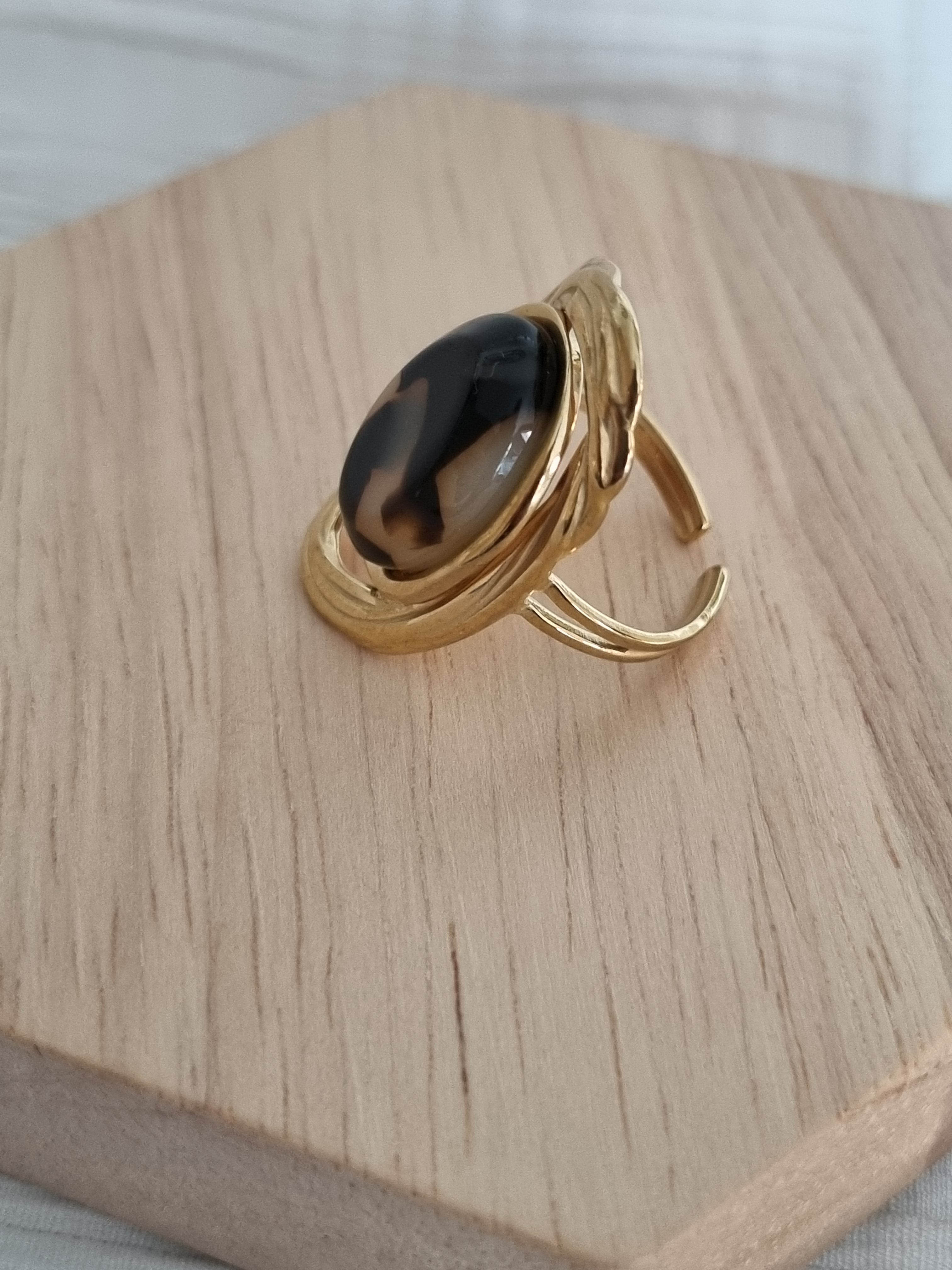 Bague Ovale Écaille