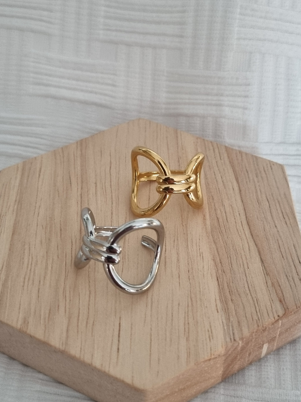 Bague Nœud Élégant